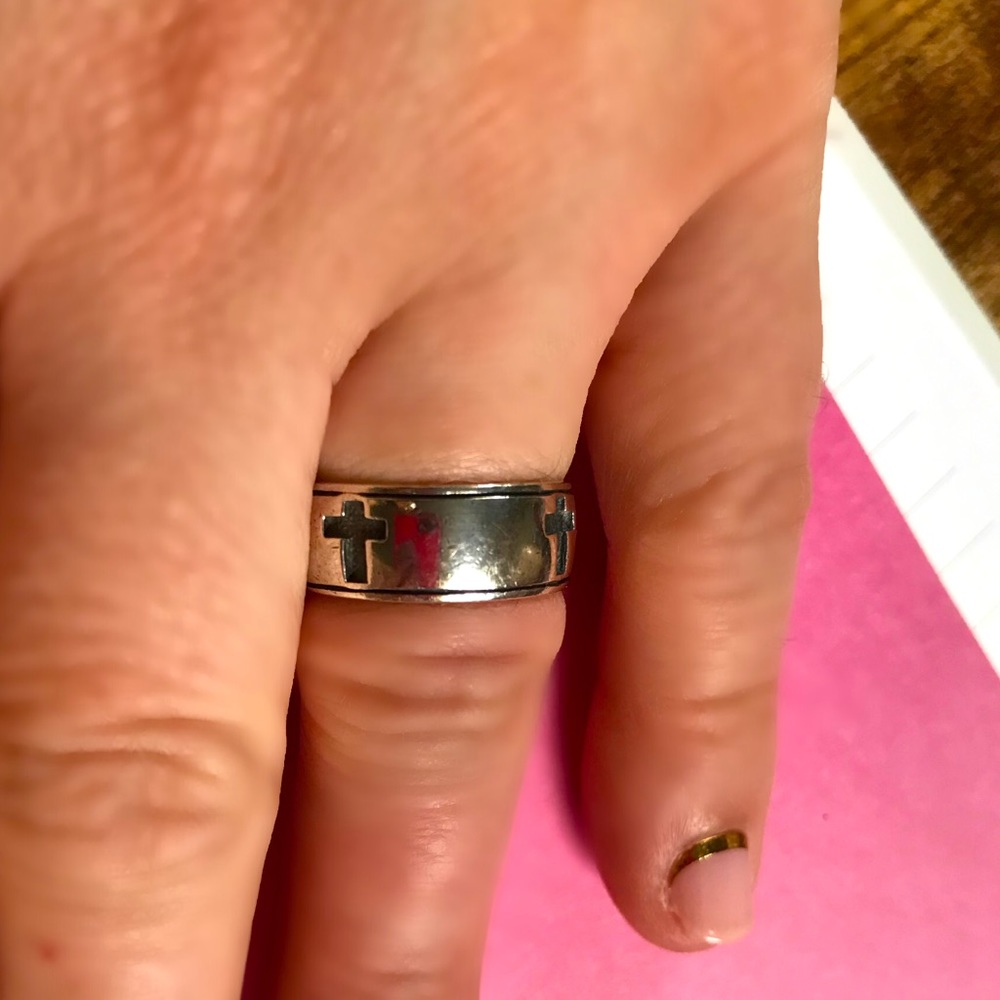 Cross Ring - image 1